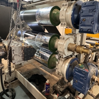 IXPE XPE 発泡機 CEの交差リンクされた発泡シート挤出機