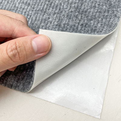 猫の爪からのトリミング可能な粘着カーペット壁粘着スクラッチプレイマット